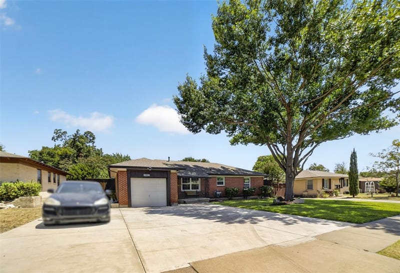 1912 Oldgate Lane, Garland TX 75042 - Photo 2