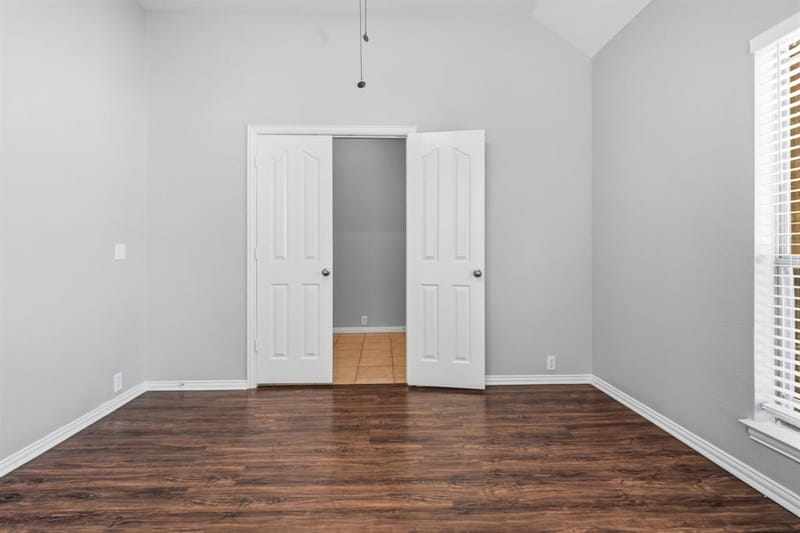 636 Brooks Street, Crowley TX 76036 - Photo 17