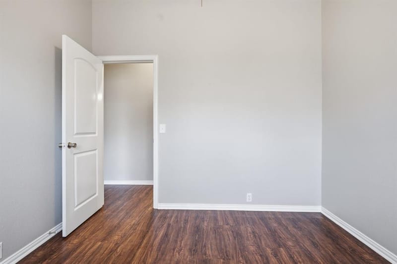 636 Brooks Street, Crowley TX 76036 - Photo 19