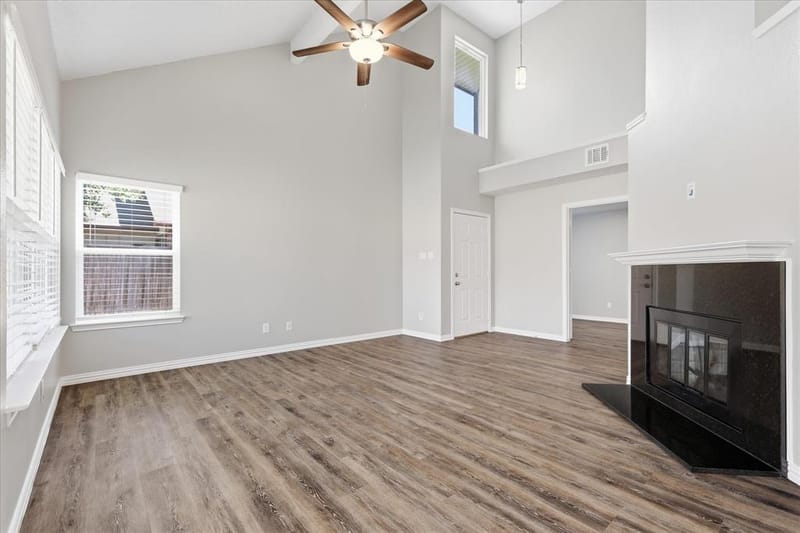 956 Sylvan Creek Drive, Lewisville TX 75067 - Photo 11