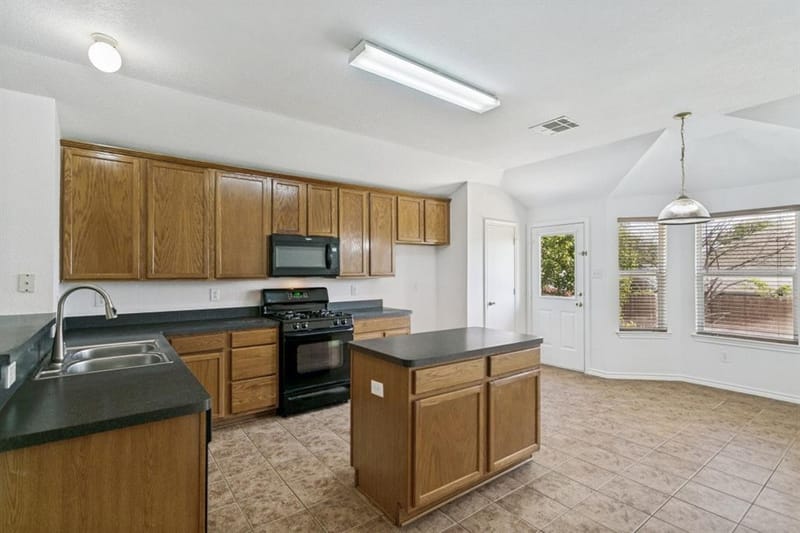 804 Riverhead Drive, Wylie TX 75098 - Photo 9