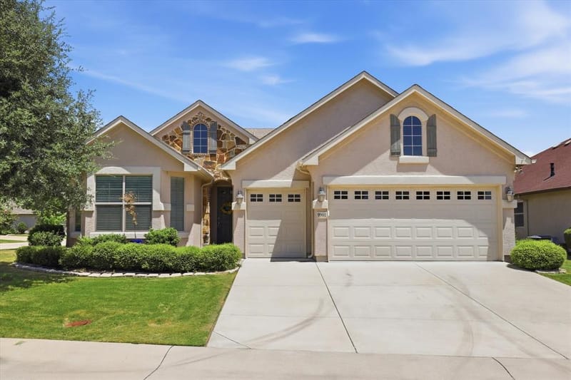 9901 Baywood Court, Denton TX 76207