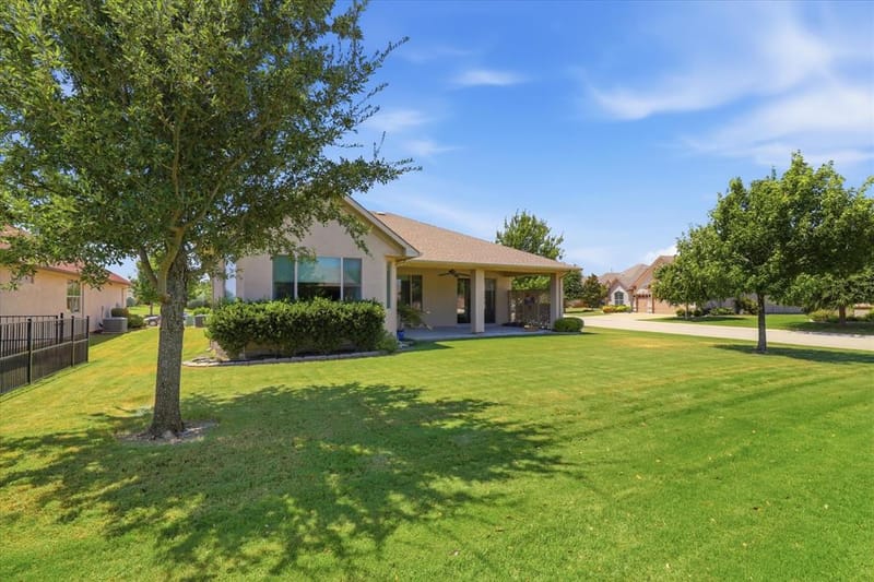 9901 Baywood Court, Denton TX 76207 - Photo 31
