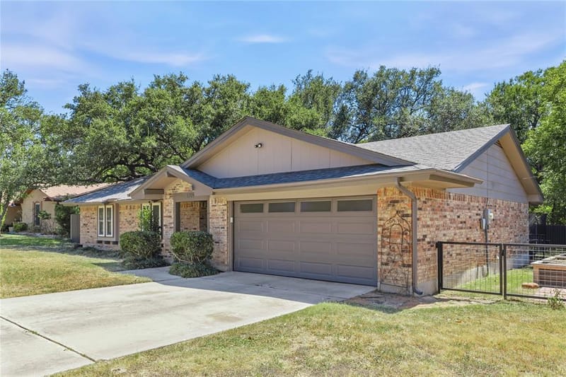 1709 Broadmoor Drive, Brownwood TX 76801 - Photo 3