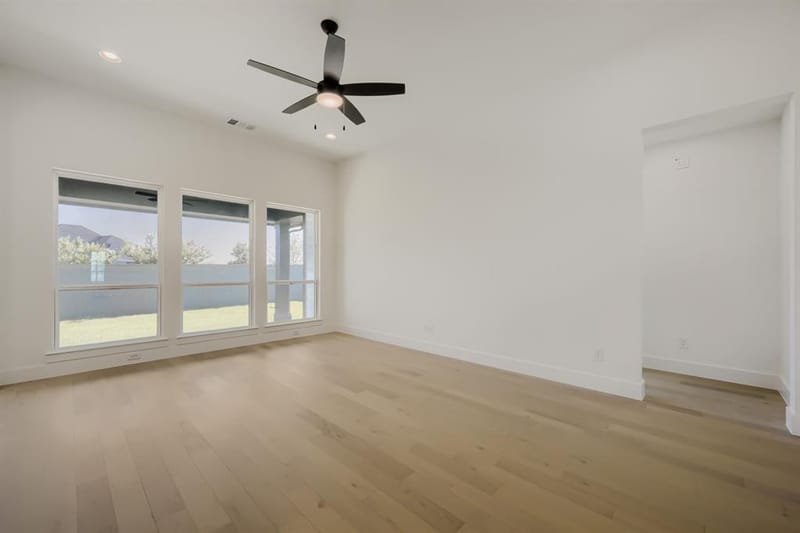 11712 Wildwood Street, Justin TX 76247 - Photo 7