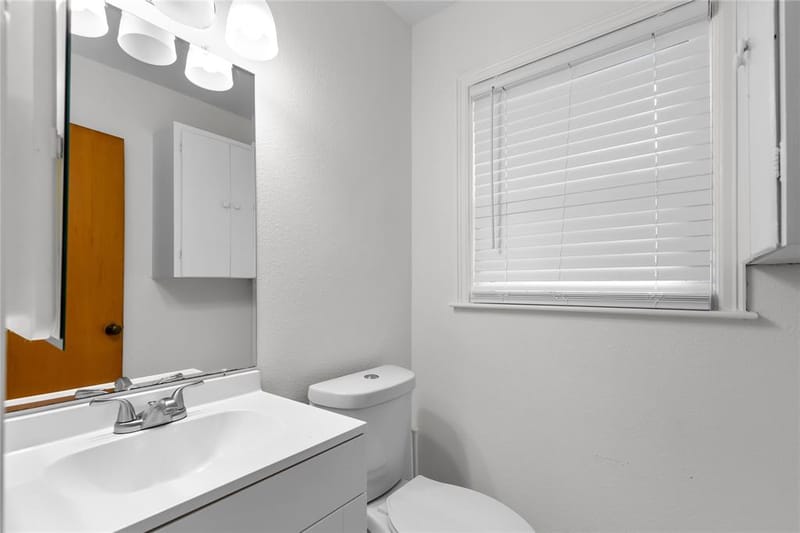 1015 W Sycamore Street, Sherman TX 75092 - Photo 21
