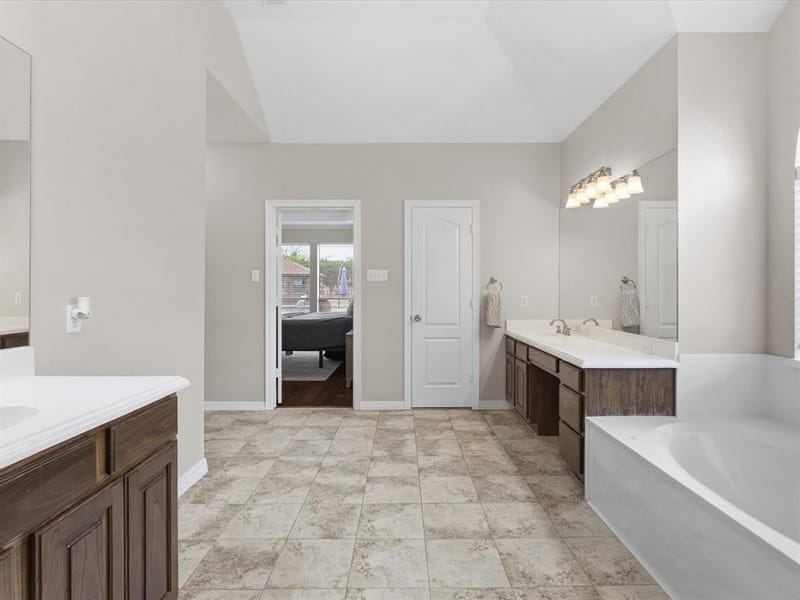 8630 Glenloch Drive, Red Oak TX 75154 - Photo 20