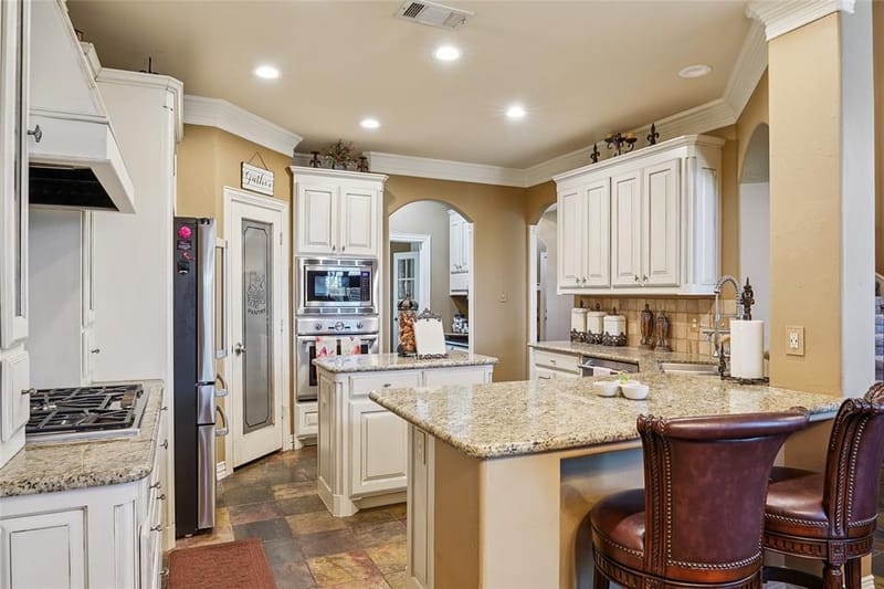 14 Jamie Court, Trophy Club TX 76262 - Photo 9