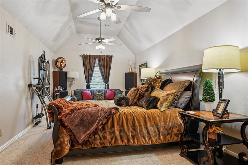 14 Jamie Court, Trophy Club TX 76262 - Photo 15