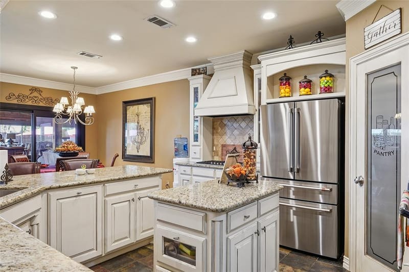 14 Jamie Court, Trophy Club TX 76262 - Photo 8