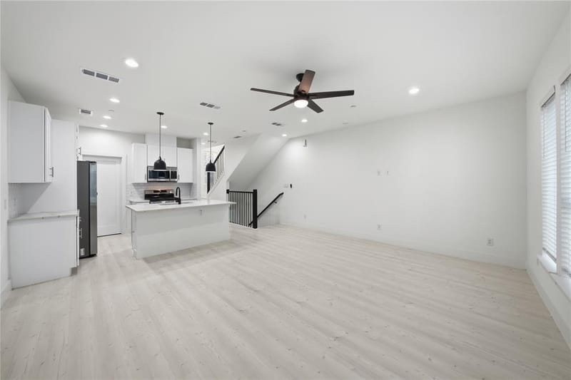 7207 Mohawk Drive # 106, Dallas TX 75235 - Photo 3