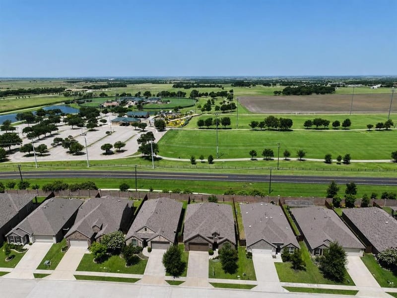 533 Yellowstone Drive, Celina TX 75009 - Photo 31