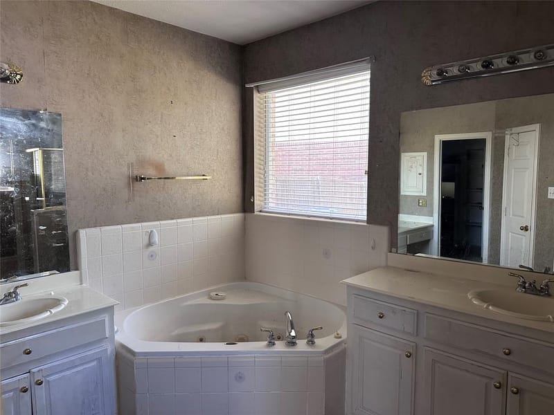 4704 Tearose Trail, Fort Worth TX 76123 - Photo 12