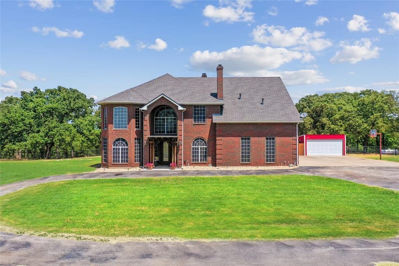 2380 W Sherman Drive, Aubrey TX 76227