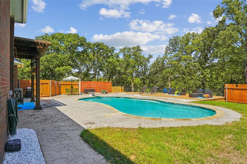 2380 W Sherman Drive, Aubrey TX 76227 - Photo 33