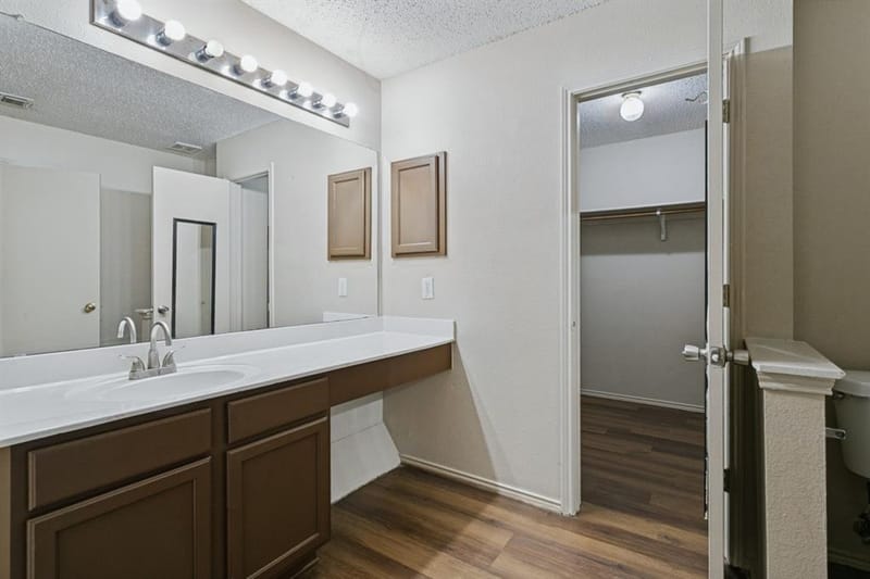 4721 Palm Ridge Drive, Fort Worth TX 76133 - Photo 21