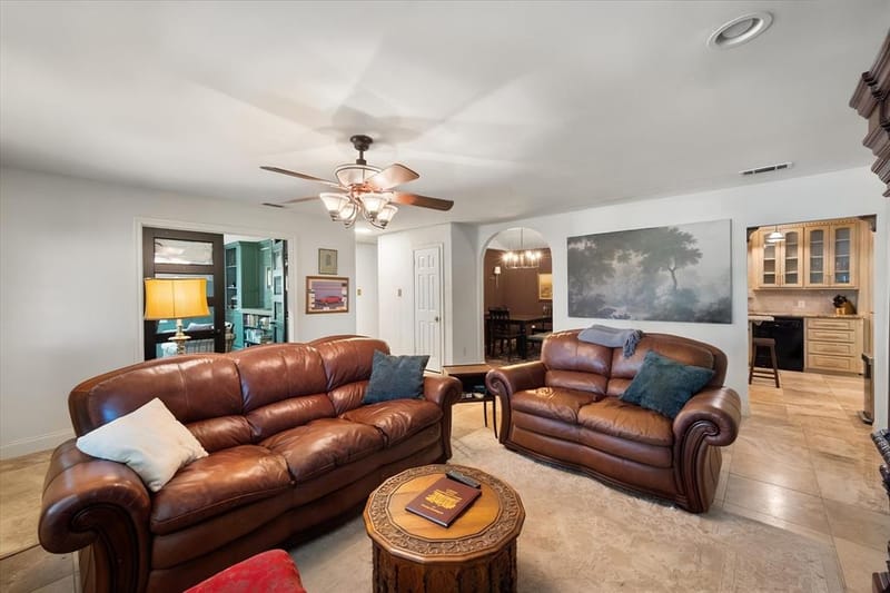1814 Robbins Road, Athens TX 75751 - Photo 2
