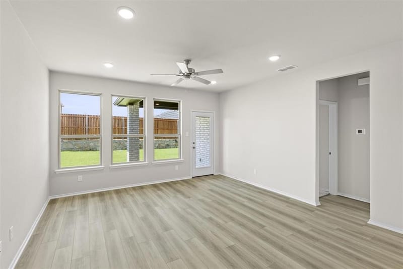 4860 Heirloom Lane, Celina TX 75009 - Photo 10