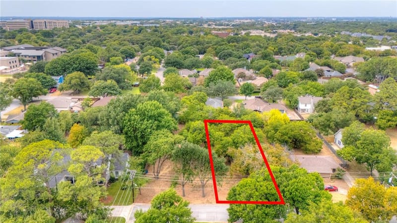 310 Blevins Street, Grapevine TX 76051 - Photo 14