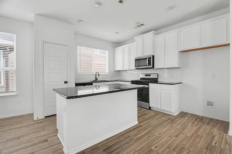 7057 Helena Hill, Royse City TX 75189 - Photo 6