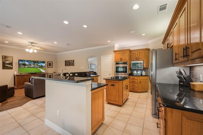 626 Indian Creek Drive, Trophy Club TX 76262 - Photo 13