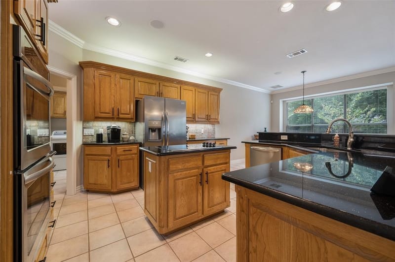 626 Indian Creek Drive, Trophy Club TX 76262 - Photo 11
