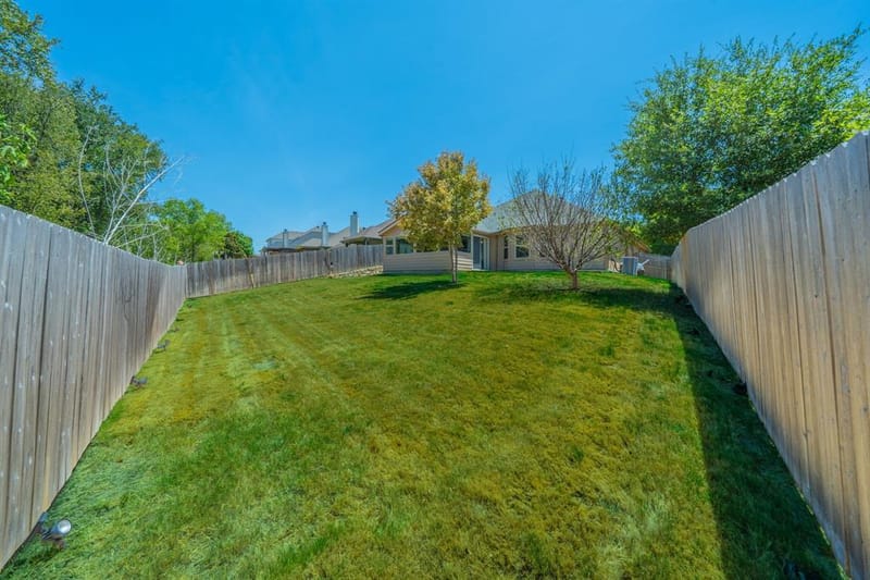 5735 Mountain Hollow Drive, Dallas TX 75249 - Photo 23