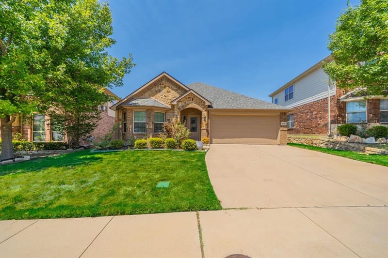 5735 Mountain Hollow Drive, Dallas TX 75249
