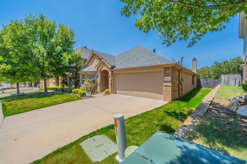 5735 Mountain Hollow Drive, Dallas TX 75249 - Photo 20