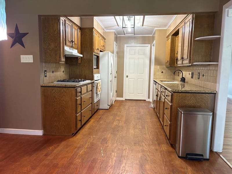 2104 N Woodland Street, Stephenville TX 76401 - Photo 16