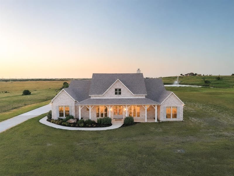 11032 Gregory Road, Sanger TX 76266
