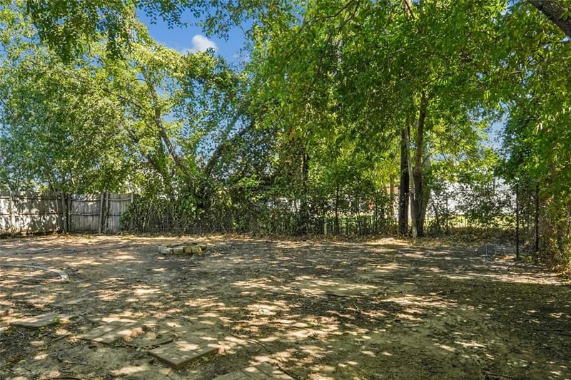 403 Marshall Street, Sanger TX 76266 - Photo 34