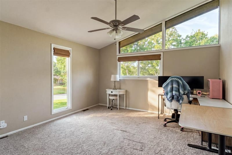 2811 Crowley Court, Arlington TX 76012 - Photo 16