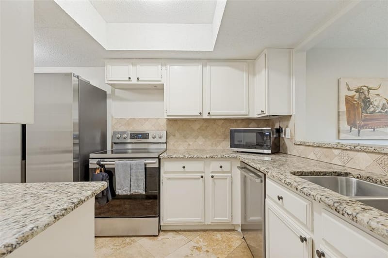 8434 Towneship Lane, Dallas TX 75243 - Photo 13