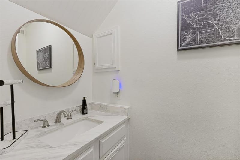 8434 Towneship Lane, Dallas TX 75243 - Photo 14
