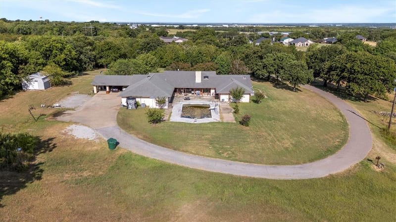 442 High View Drive, Denison TX 75020