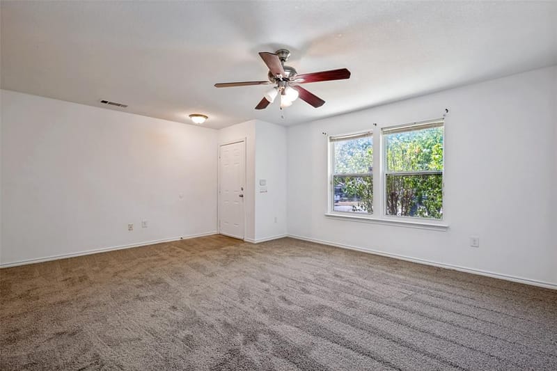 2932 Cypress Avenue, Dallas TX 75227 - Photo 6
