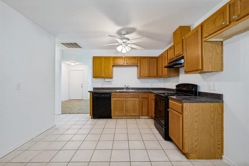 2932 Cypress Avenue, Dallas TX 75227 - Photo 11