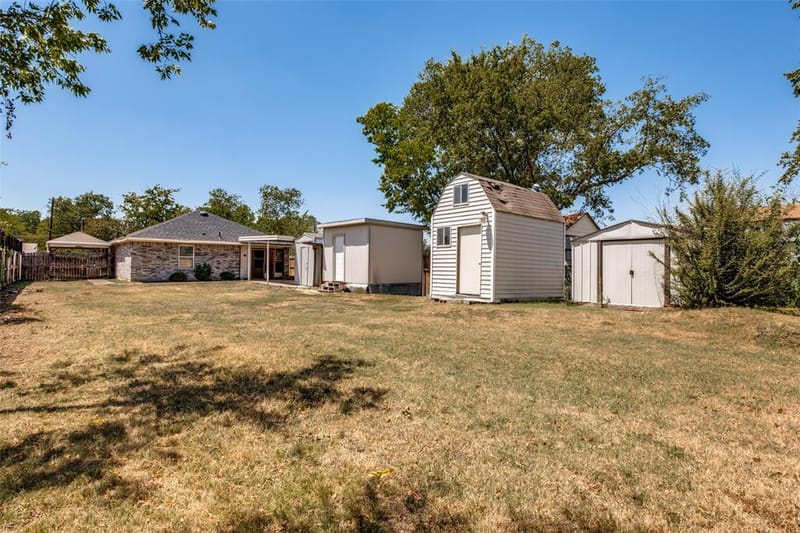 2932 Cypress Avenue, Dallas TX 75227 - Photo 25