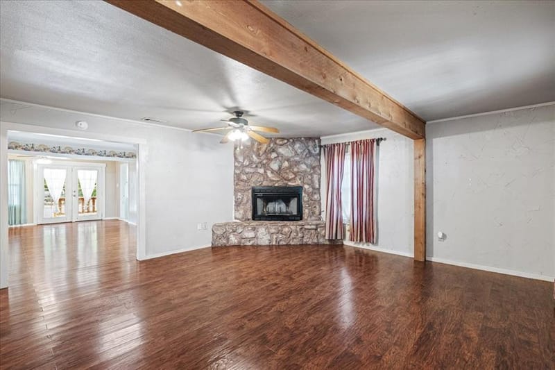 309 SW 5th Street, Kerens TX 75144 - Photo 6