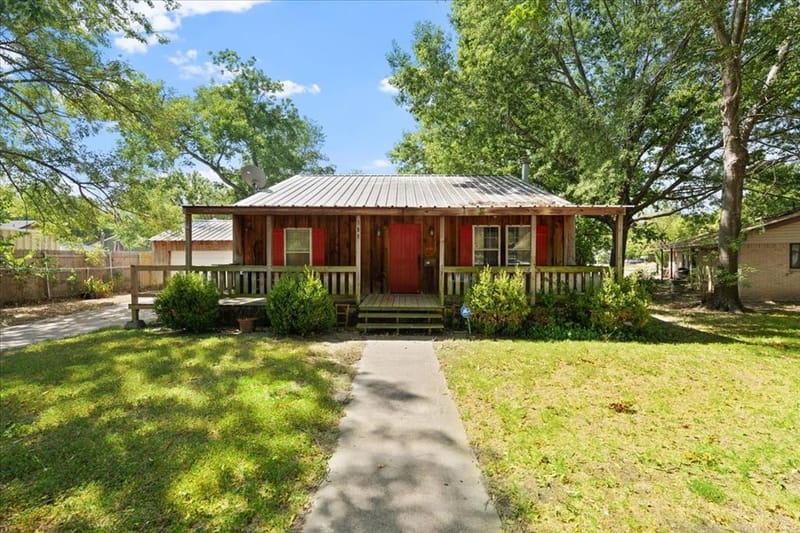 309 SW 5th Street, Kerens TX 75144
