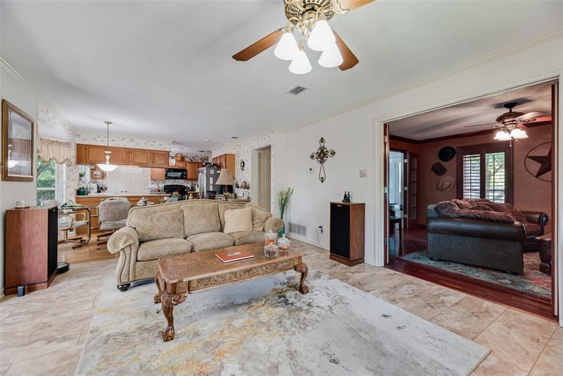 3113 Rustic Woods Court, Bedford TX 76021 - Photo 7