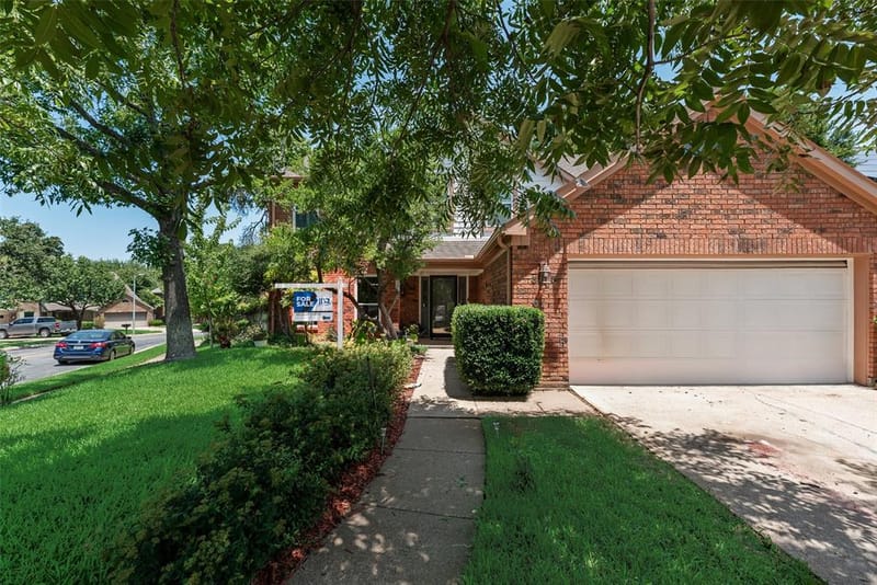 3113 Rustic Woods Court, Bedford TX 76021 - Photo 3