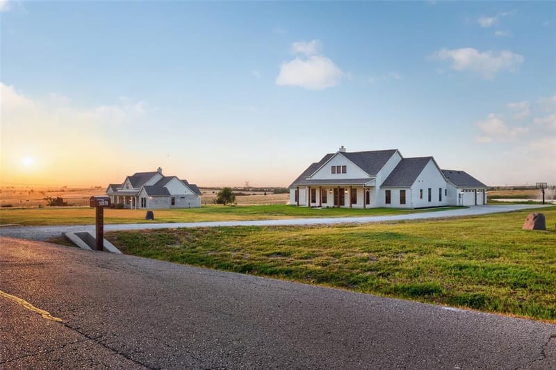 10978 Gregory Road, Sanger TX 76266 - Photo 38