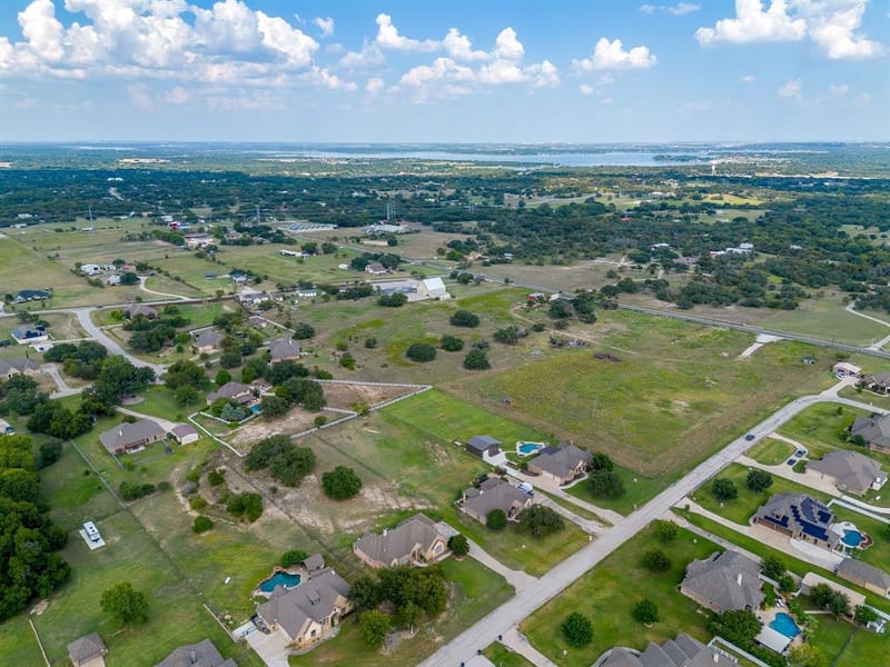 13041 Stacey Valley Drive, Azle TX 76020 - Photo 35