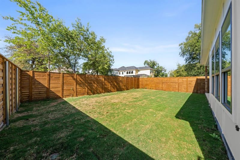 1919 Nomas Street, Dallas TX 75212 - Photo 26