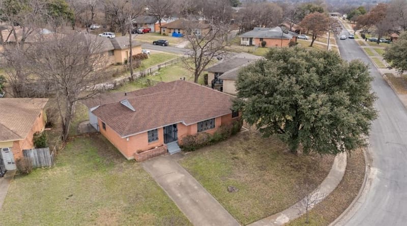3916 Kushla Avenue, Dallas TX 75216 - Photo 6