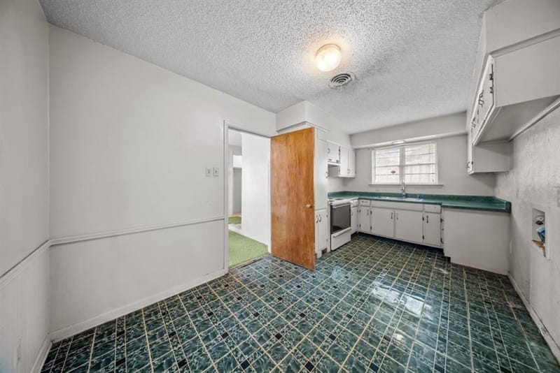 3916 Kushla Avenue, Dallas TX 75216 - Photo 20