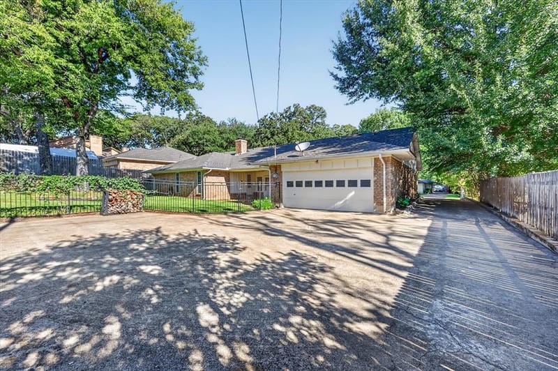 4208 Trowbridge Drive, Arlington TX 76013 - Photo 30