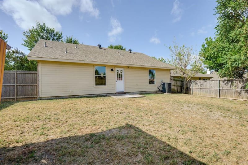 1327 Cleardale Drive, Dallas TX 75232 - Photo 14